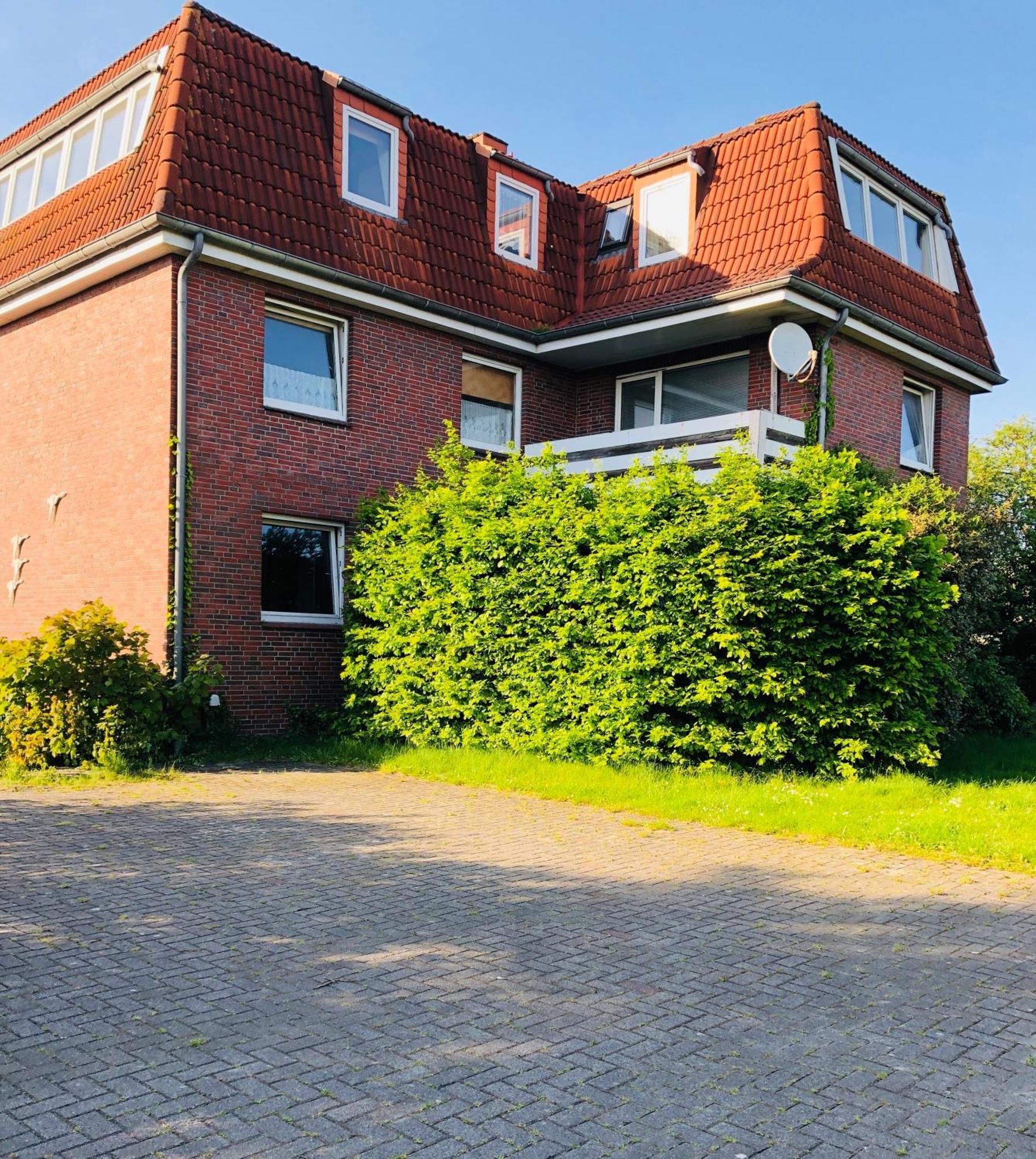 Nordsee Terrasse * Hooksiel